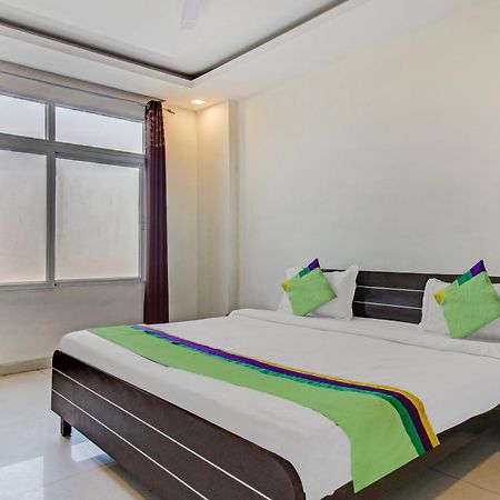 Treebo Trend Silver Grand Gomti Nagar Lucknow Exterior foto