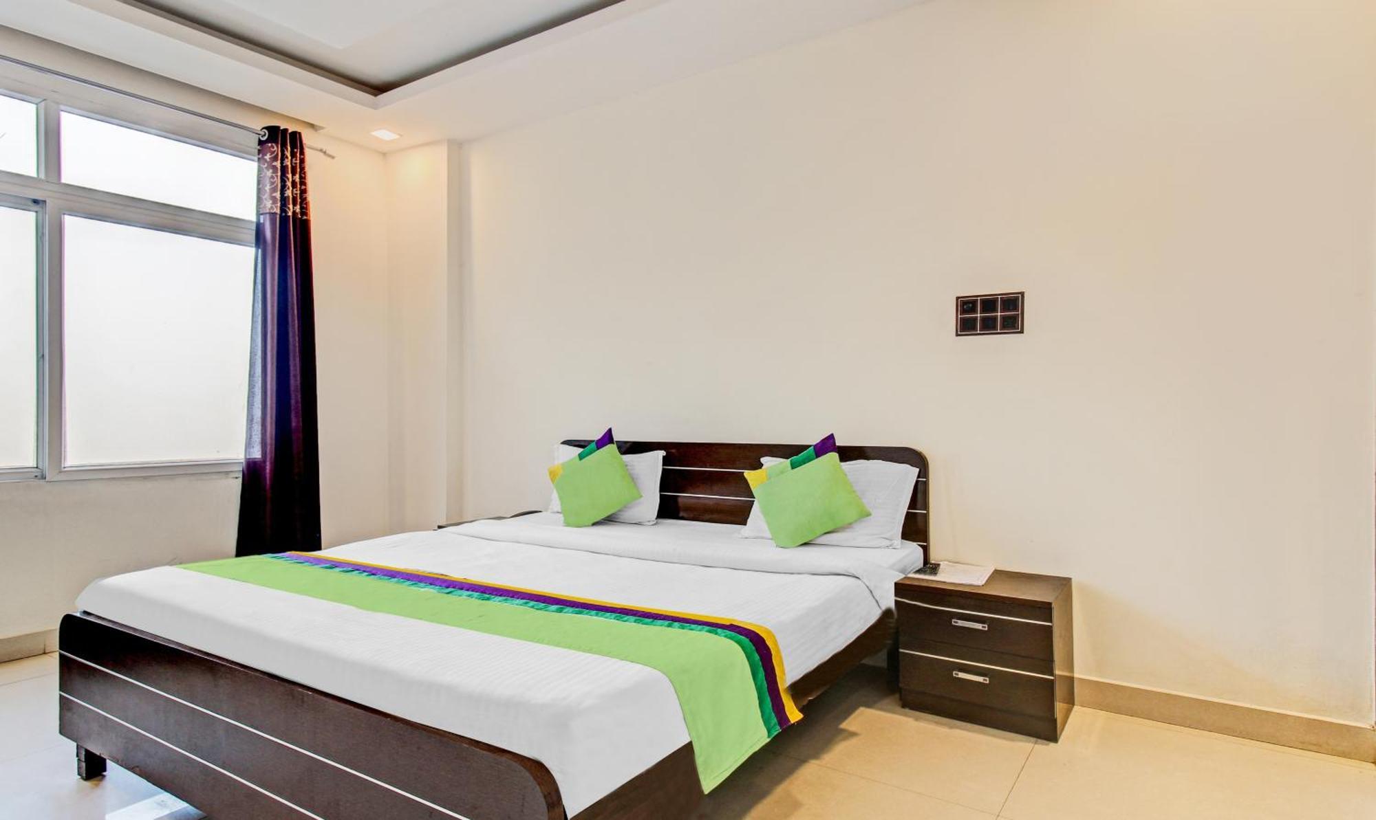 Treebo Trend Silver Grand Gomti Nagar Lucknow Exterior foto