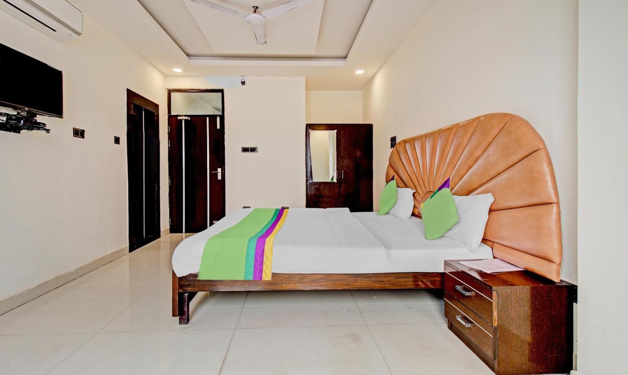Treebo Trend Silver Grand Gomti Nagar Lucknow Exterior foto