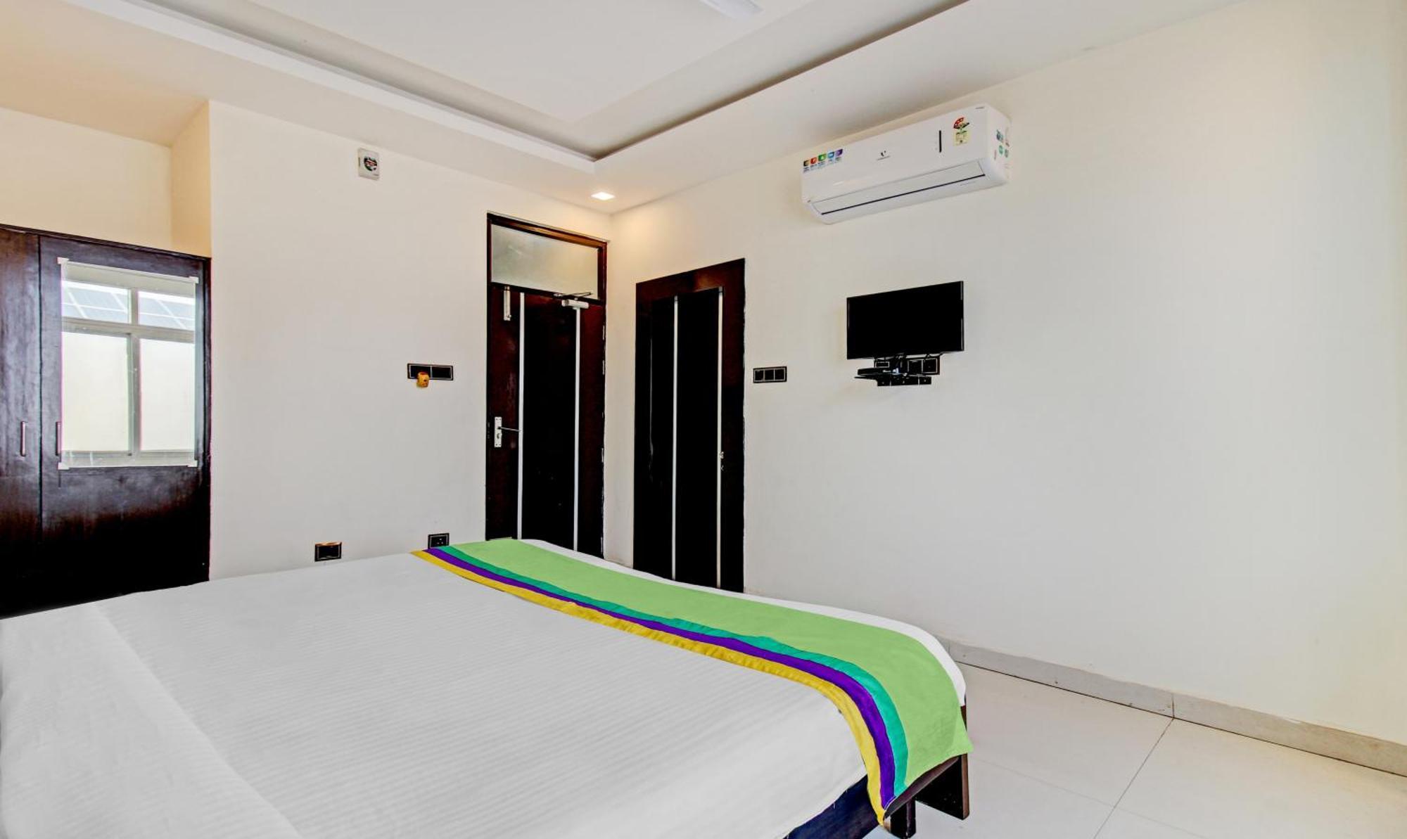 Treebo Trend Silver Grand Gomti Nagar Lucknow Exterior foto